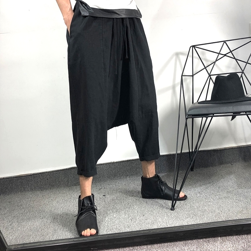 

2021 New Summer Man Personality Style Loose Crotch Pants Dark Popular Trend Linen Designer Jeans Straight Leg Eight. EFDO, Black