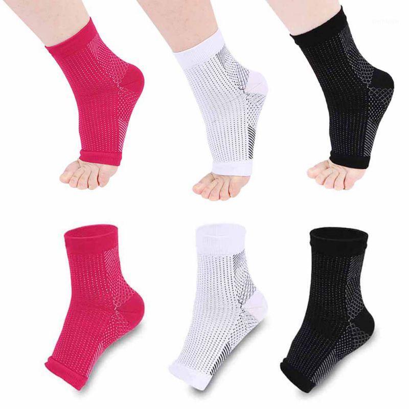 

1 Pair Ankle Brace Socks Compression Support Sleeve Elastic Breathable Recovery Joint Pain basketball Foot Sports Socks1, Black