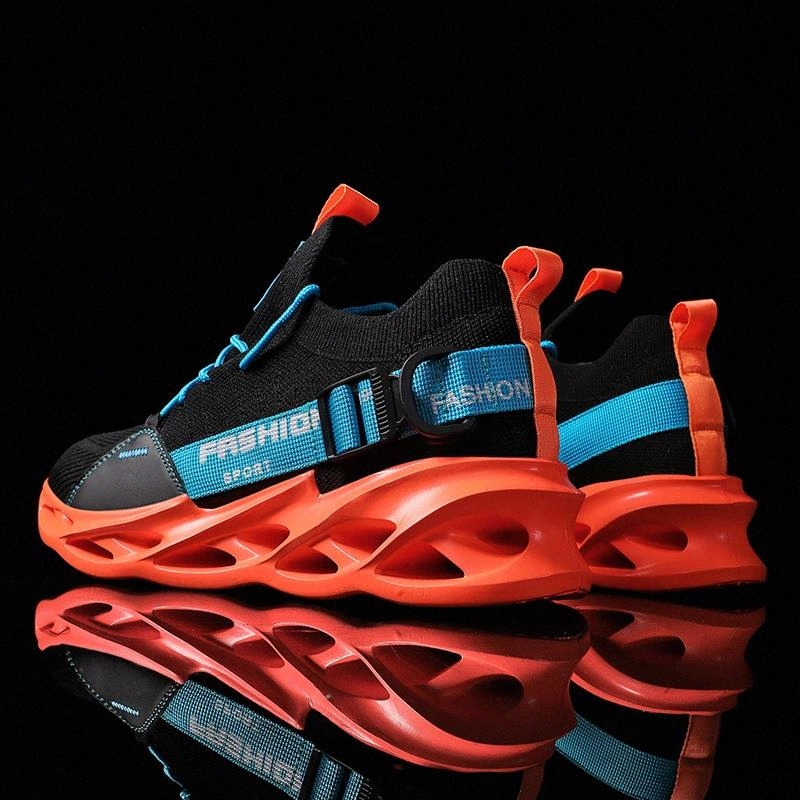 

2020 New Flying Weave Super Light Men Vulcanize Shoes Outdoor Sport Shoes Men Cushioning Non-slip Mesh Walking Sneaker #ip8W