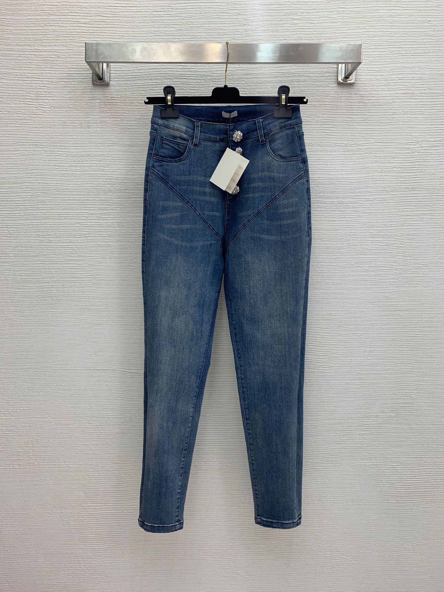 

Autumn and winter new heavy industry Czech diamond petal decorative versatile jeans, Dark