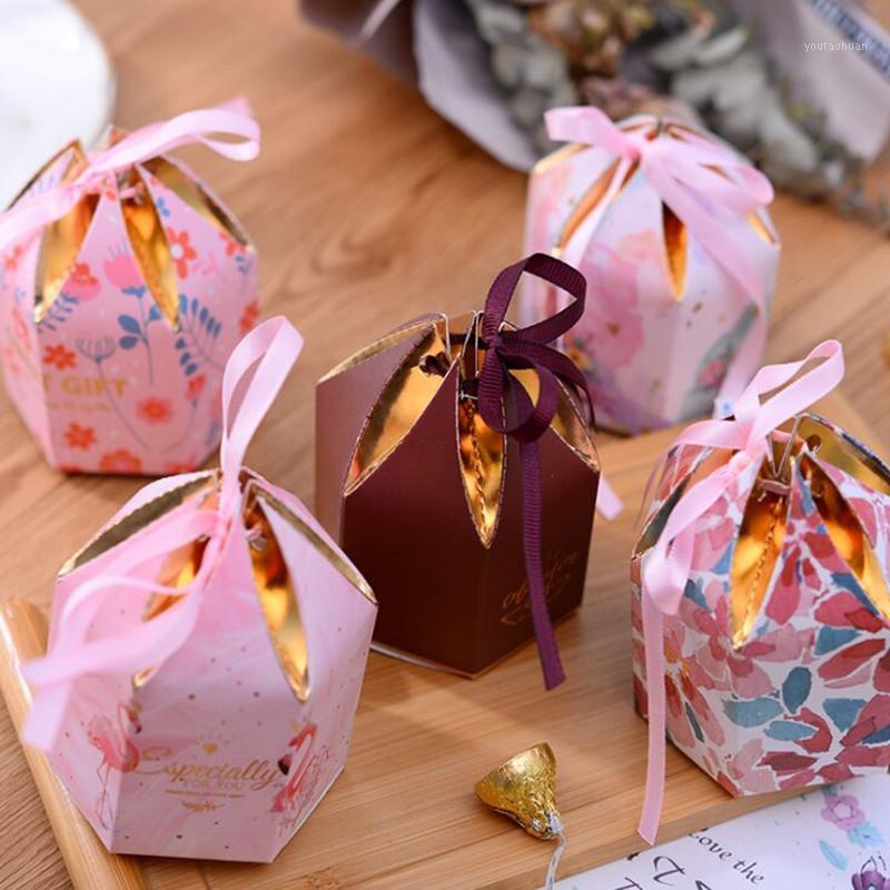 

New sale 10pcs Creative hex candy box European wedding supplies birthday full moon candy wedding gift box flamingo1