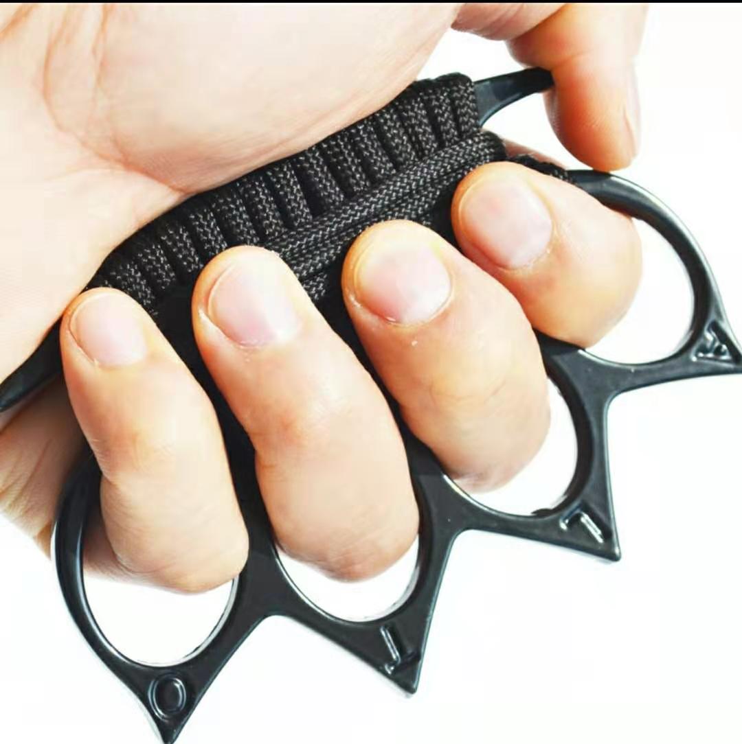 

Glass fiber finger tiger four finger self-defense weapons will hand in hand buckle tiger finger fist button self-defense fighting supplies03