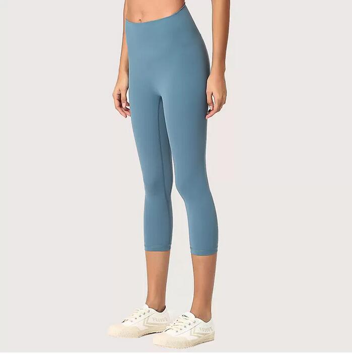 

Yoga Pants for women Highly Elastic Flexible Fabric Outfit Lightweight Nude feeling Stretch Leggings calf-length trousers Workout capri Cropped Trouser, Black