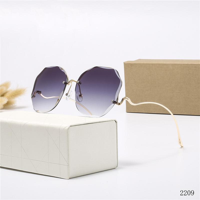 

New Round women Sunglasses 2021 fashion glasses brand design radient color frameless sunglasses UV400
