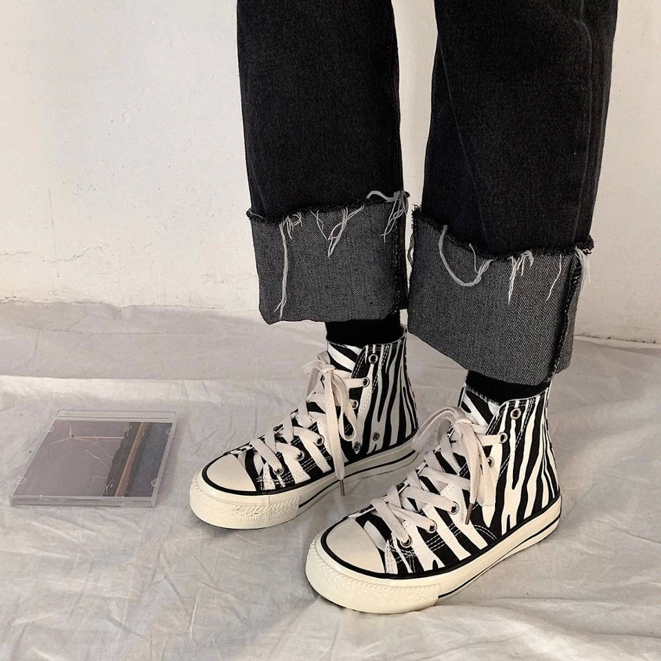 

INS High Top Women's Canvas Shoes Zebra Pattern 2020 New Style Women's Casual Shoes Fashion Comfortable Female Sneakers Shoes #0a41