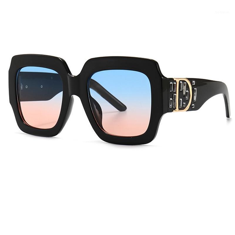 

Oversized Square Sunglasses Women Brand Designer Vintage Retro Big Frame Gradient Sun Glasses For Female Ladies Eyewear UV4001