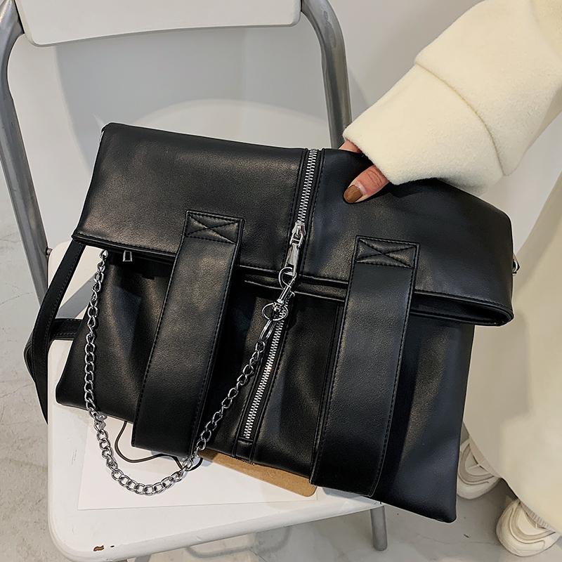 

High Capacity Designer Luxury Fashion Women Big Crossbody Shoulder Bags Chain PU Leather Tote Handbags for Female, Black