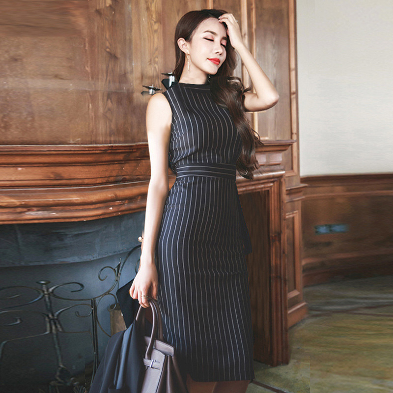 

2021 Female Summer Mode of the New Korean lady fashion thin striptease dress sexy autumn base mid-dress F2D3, Black stripes