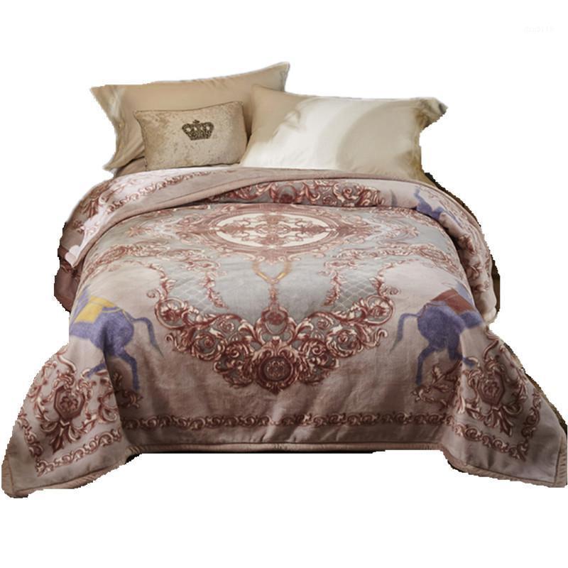 

Retro Cashmere Blanket Thicken Blanket Autumn and Winter Gift Double-layer Wedding1