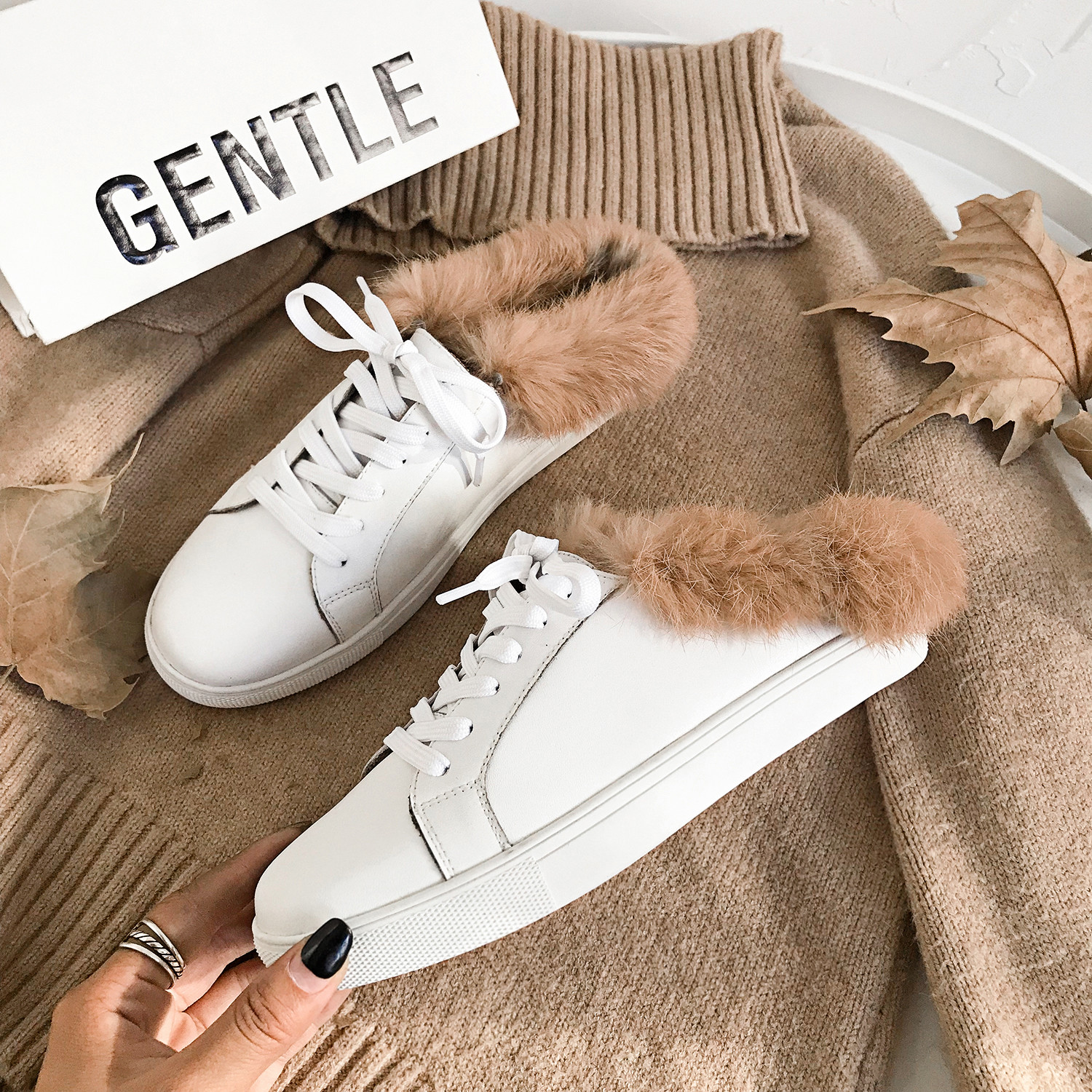 

2021 The New Comfort Slip-on-white Genuine Leather Lofters Slipper Women's Shoes 3cam