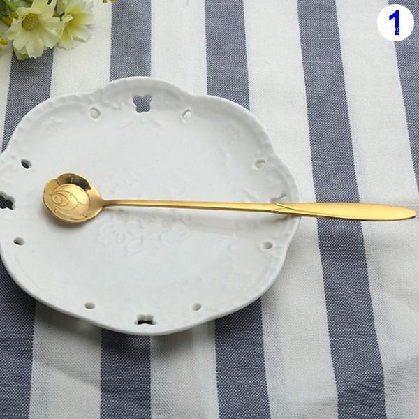 

1 Pcs Stainless Steel Flower Love Heart Spoon Coffee Rose Gold Spoon Ice Cream Spoons KSI9991