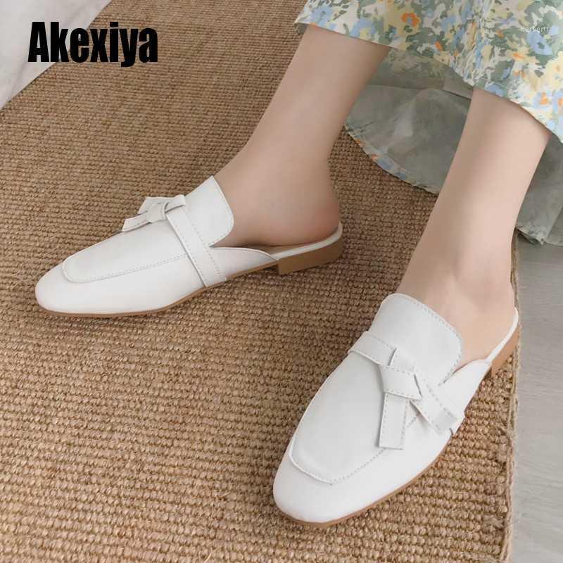 

Women Mules Slipper High Quality Soft Leather square Toe Slipper Slip On Outdoor Sandal Causal Flat Heel Slides s6051, Pic