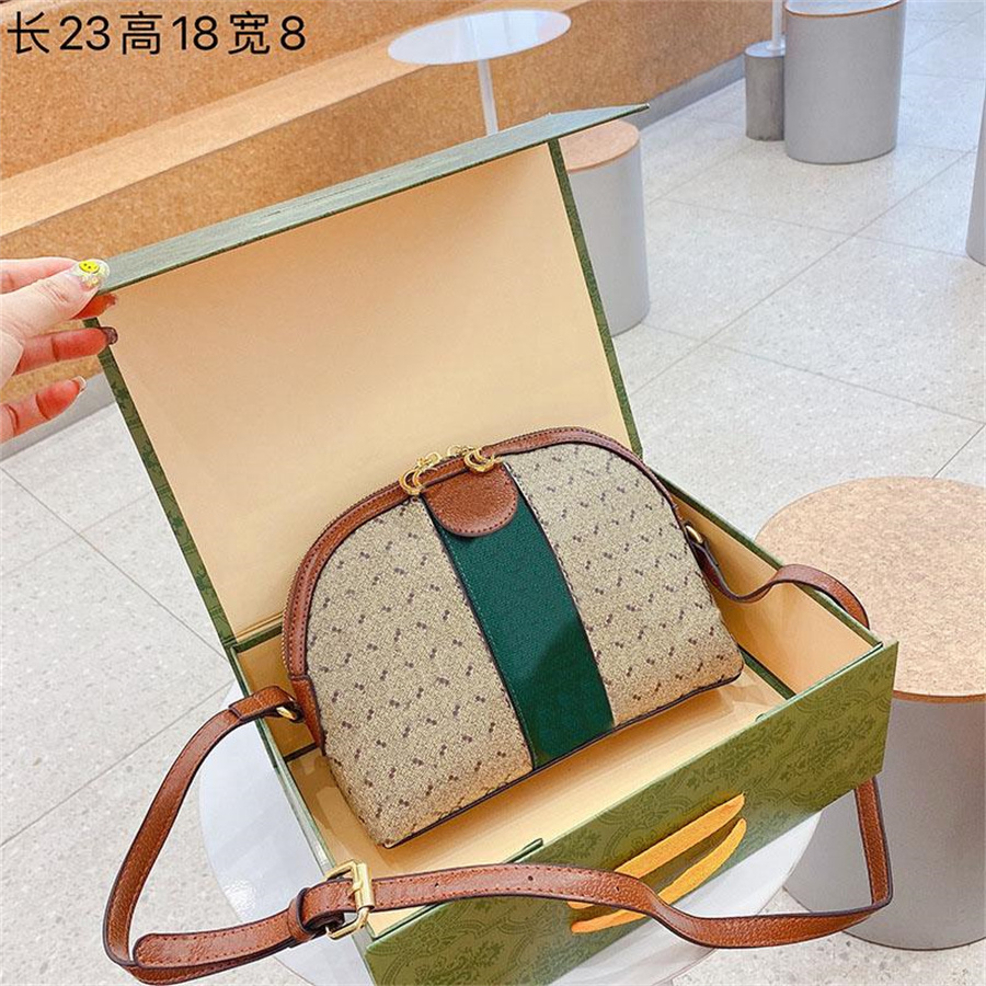 

Classic Retro Bag Shell Saddle Handbags Large Capacity Women Chain Tote Designer Shopping Bag Fashion Combination Mother Clutch Messenger Crossbody Bags, Not for sale separately