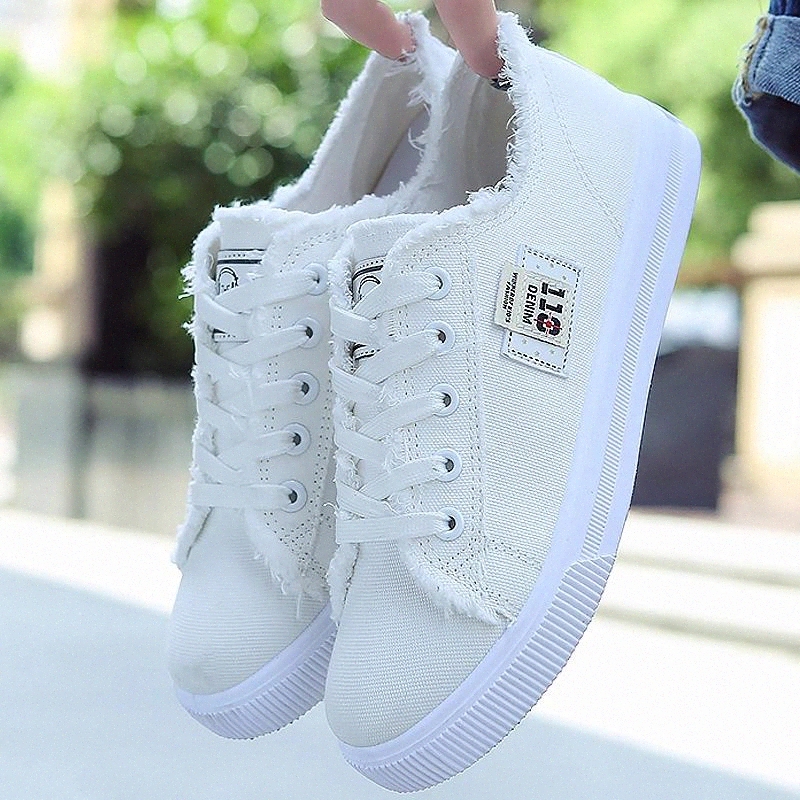 

White sneakers Women Canvas Shoes Large size 42 Lace up Vulcanized shoes Women Comfortable Breathable Anti Slip Tennis Feminino #TK3C