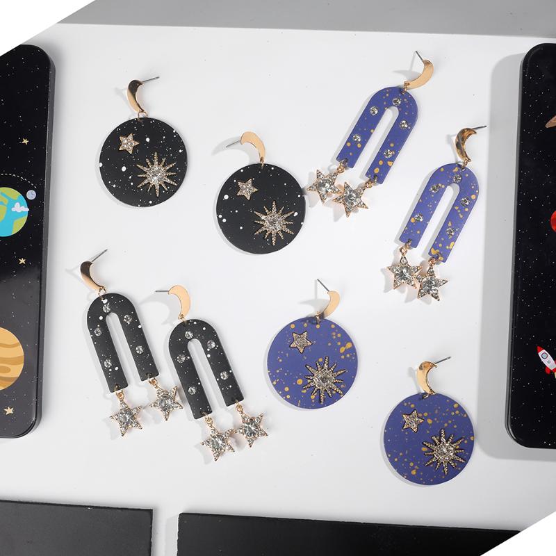 

New Fashion Shiny Crystal Star Moon Earrings for Girls 2020 Cubic Zirconia Universe Planet Star Dangle Earring Jewelry Brincos