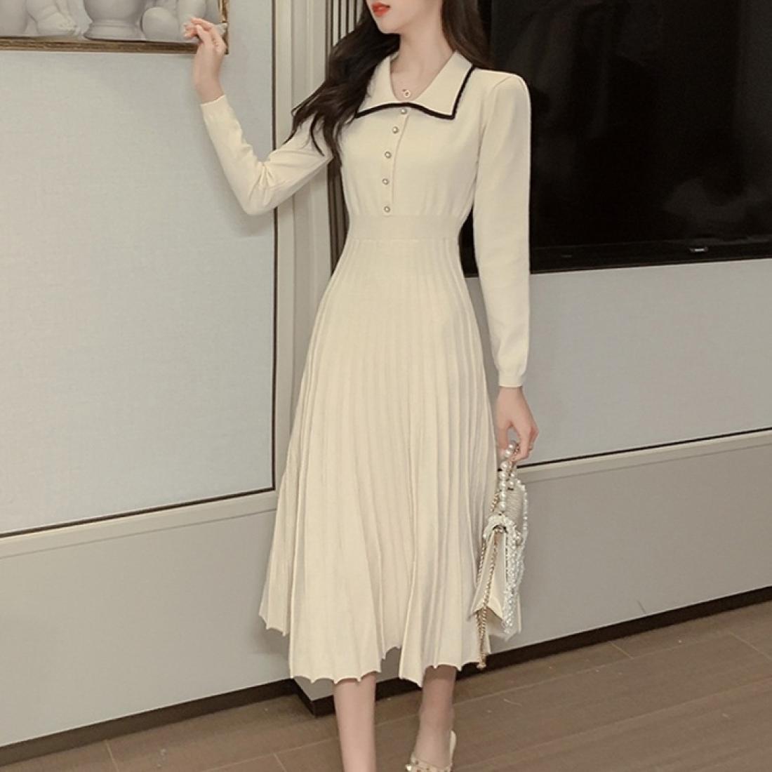 

Loose Polo Collar Knit Dress
