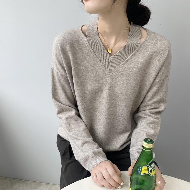 

2021 Early Spring V-neck Long-sleeved Knitted Long-sleeved Warm White Sweater Solid Color Knitted Top For Women C891, Black