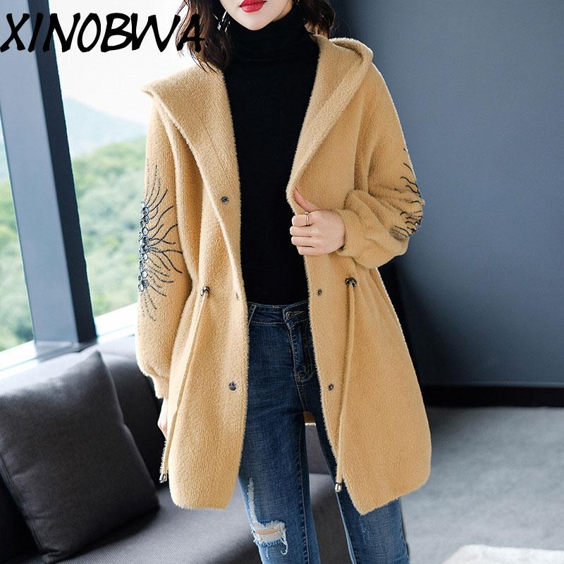 

New Women Winter High Street Fashion Embroidery Imitation Mink Coat with Hooded Female Casual Slim Elegant Beading Wool Outwear, Beige