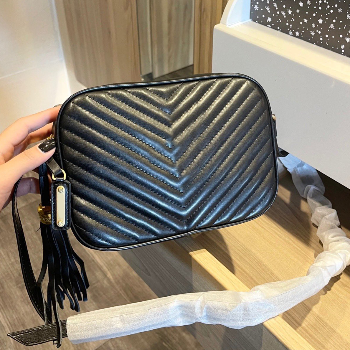 

Camera bag Fashion Shoulder Luxury Designer Brand Bags Handbags High Quality chains mobile Phone Bag Purse Women Wallet Cross body Metallic totes, No bags