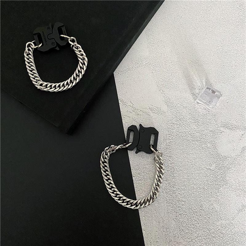 

Hiphop male titanium bracelet high arcade can wind dark punk male and female hiphop couple instagram bracelet