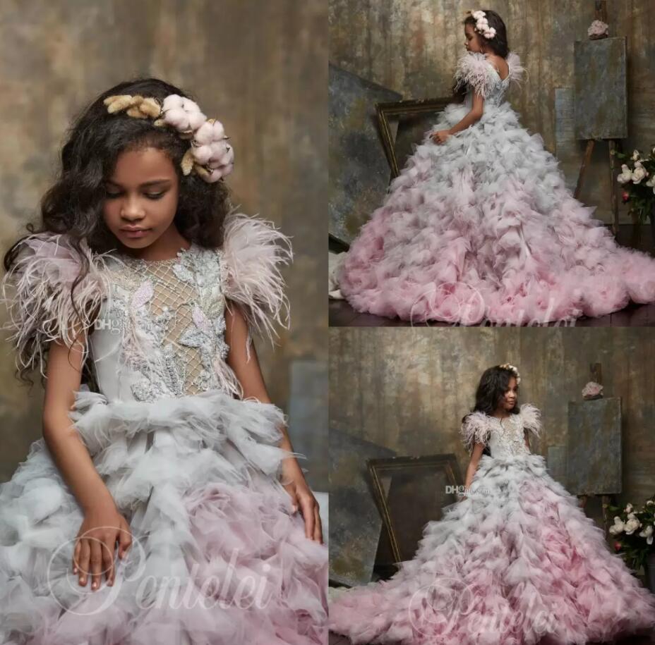 

2022 Cute Flower Girl Dresses Jewel Neck Appliqued Beaded Feather Girl Pageant Gown Cascading Ruffle Sweep Train Custom Made Birthday Gowns CG001, White;blue