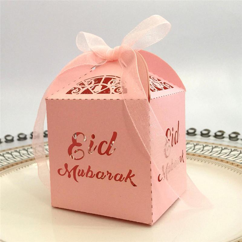 

50pcs Laser Cut Muslim Hollow Lace Favors Box Gifts Candy Boxes With Ribbon Baby Shower Wedding Birthday Party Supplies