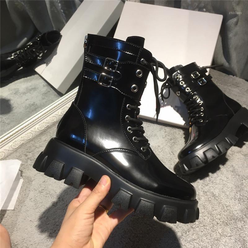 

Genuine Leather Hollow-Outs Boots Round Toe Thick Platform Short Boots Motorcycle Women 2020 Pre-Fall Designer Shoes New1, Black