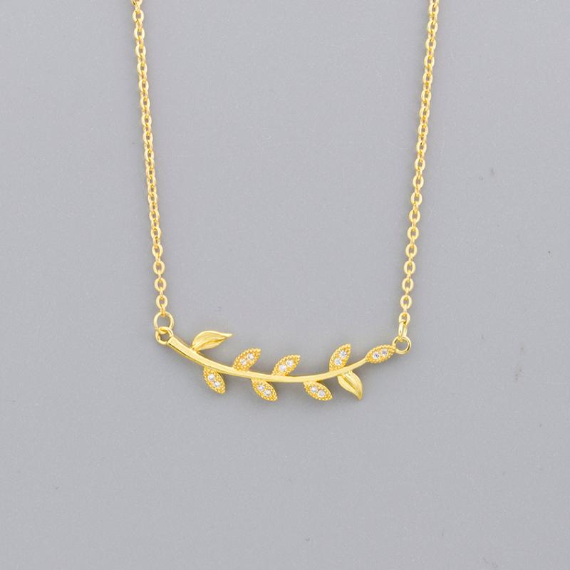 

Crystal Leaf Sweater Chain Necklaces Pendants Rose Gold Leaves Choker Gifts Jewelry Fashion Necklaces For Women Statement
