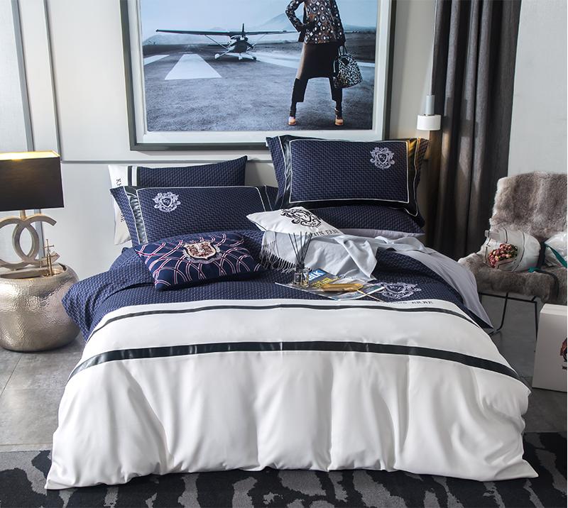 

2020 Bedding Set super soft Bed Sheet Comforter Duvet Cover Bedspread Bedclothes mans Queen King Size Linens