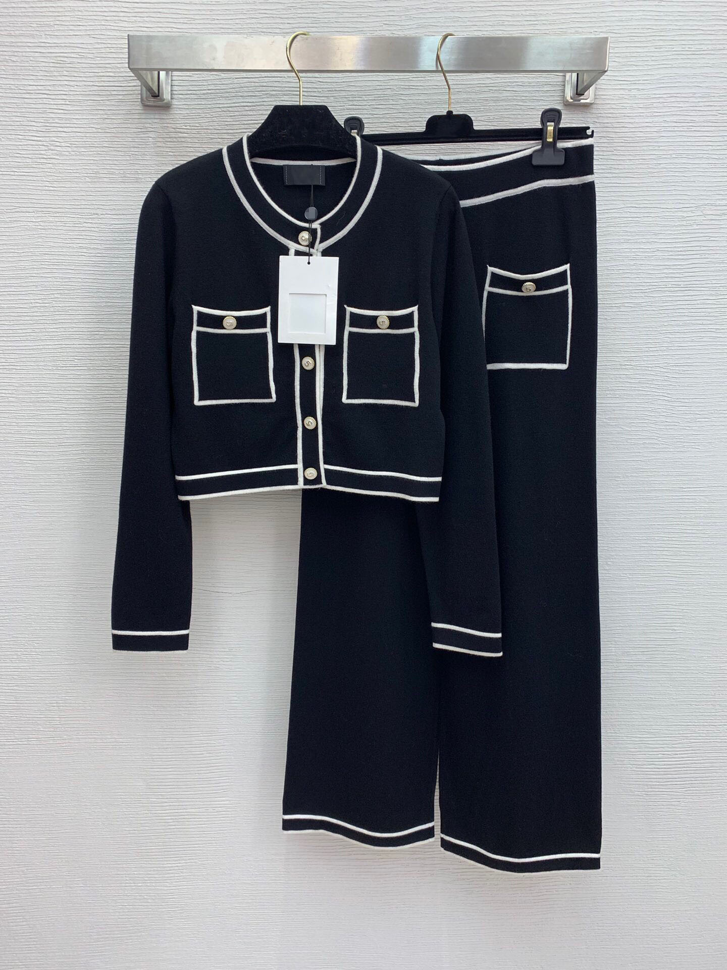 

412 2021 Spring Summer Two Piece Sets Long Pants Crew Neck Brand Same Style Pants Pullover Pink White Black WEINISHI