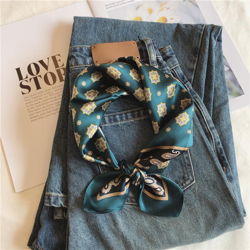 

Mulberry Silk Small Square Towel Versatile Women's Real Silk Spring Summer Elegant Cashew Small Neck Decoration Thin