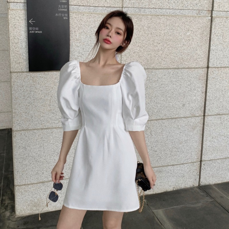 

2021 New summer hong kong bubble flavor all-match white temperament goal foreign style dress women' fashion YHUL