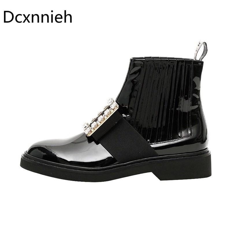 

Autumn and winter new star with the same paragraph square buckle low heel flat casual boot patent leather rhinestone boot, As show