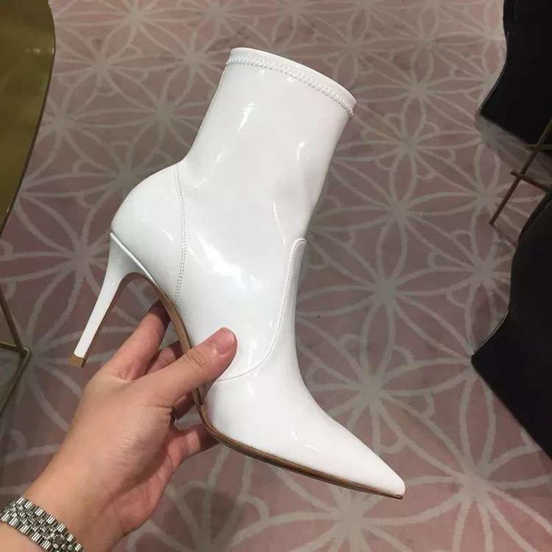 

White pointy booties women's autumn/winter 2021 new patent leather stilettos and velvet elastic thin boots boots, Black add velvet