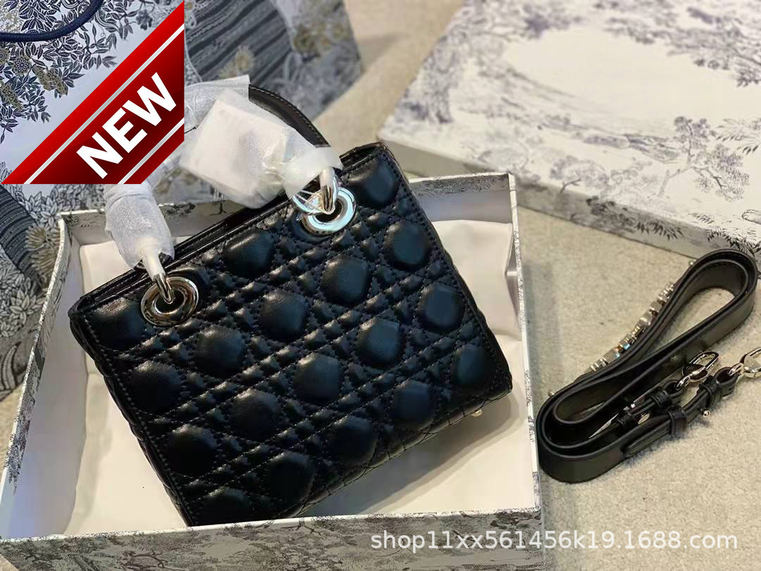 

Upgrade Four Grid Princess Dai Bag Light Gold Hardware Sheepskin Material, with Packaging Cost-effective Oh