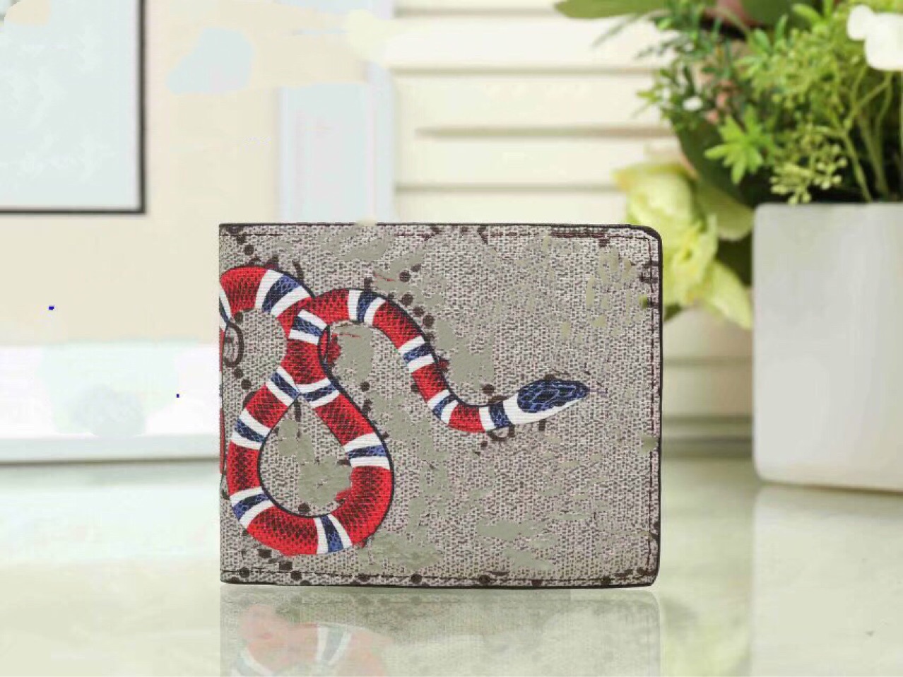 

Top quality men animal Short Wallet Leather black snake Tiger bee Wallets Women Long Style Purse Wallet card Holders with gift box DHL Free, With box