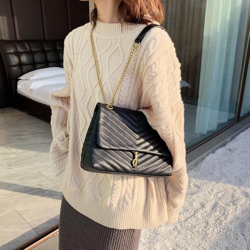 

Vintage Lingge Chains Crossbody Bag for Women Luxury Retro Handbags Lady Shoulder Bags Designer Leather Female Big Purses 2021, Black