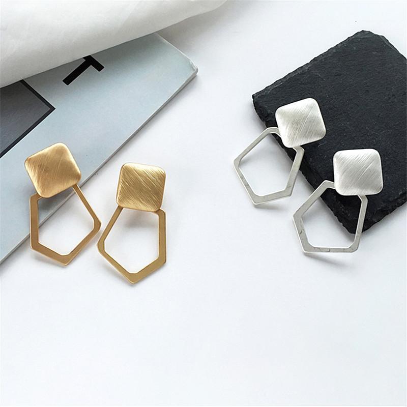 

Fashionable geometric metallic Earrings women Matte Earrings Exquisite earrings, jewelry, wholesale1