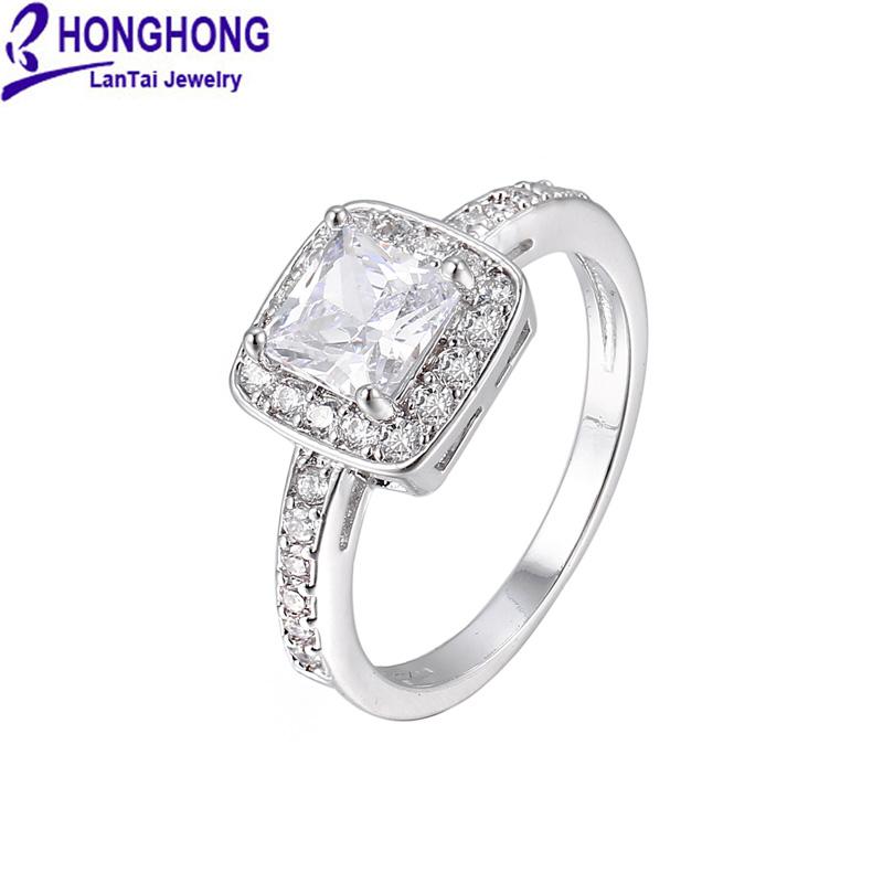 

HONGHONG Cubic zirconia rings for women shiny square main stone gift for engagement female fashion popular jewelry