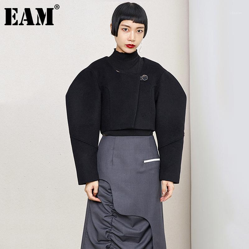 

EAM] Loose Fit Black Shaped Short Woolen Coat Parkas New Round Neck Long Sleeve Women Fashion Tide Autumn Winter 2020 1DD03041