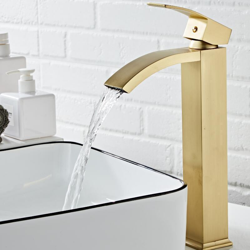 

Basin faucet brass Brushed Gold bathroom faucet single handle torneiras para pia de banheiro sink Wash waterfall1