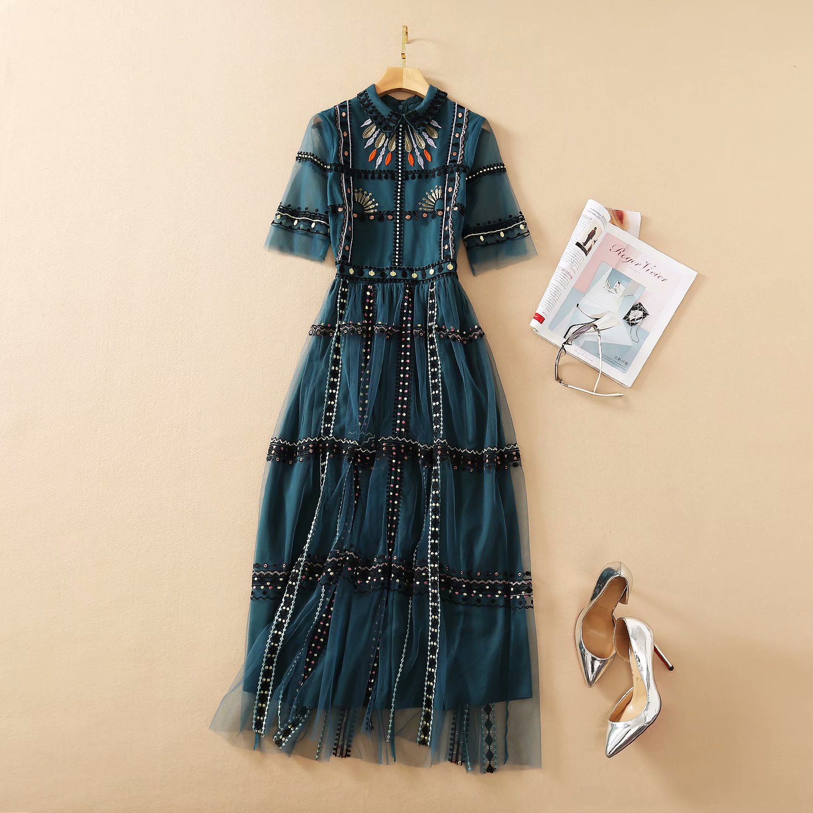 

European and American women' clothing 2021 The new spring Five-sleeved lapels Fashion mesh heavy industry embroidery dress, Blue