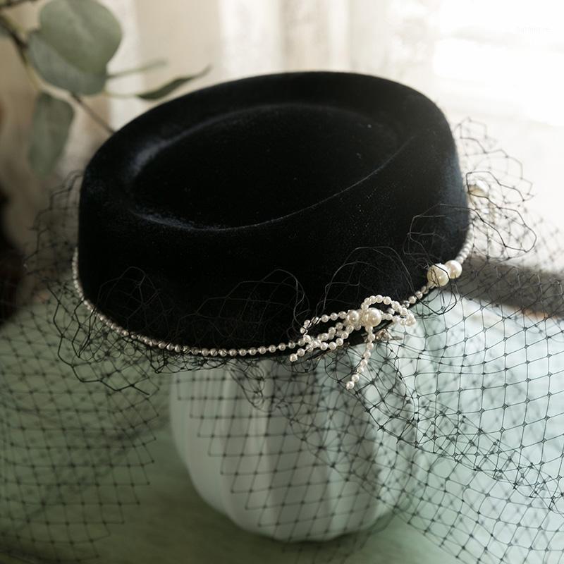 

2020 French Women Mini Velvet Fedora Headwear Black stewardess Face Veil Hat Hair Accessories Weeding Pearl Fascinator1