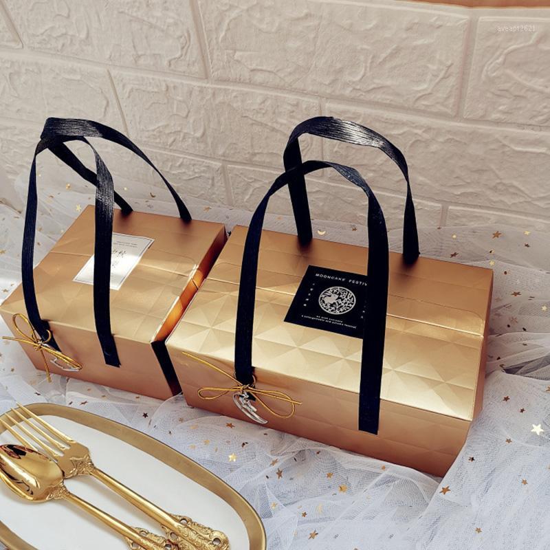 

Baby Shower Birthday Party Supplies Golden gift box packaging New year 2021 hand-held gift boxes cajas de carton moon cake box1