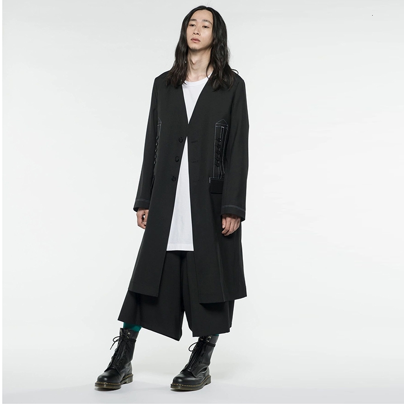 

2021 New Fashionable Coat of Casual Men v Slimline Collar Pressed White Line Q2R2, Black