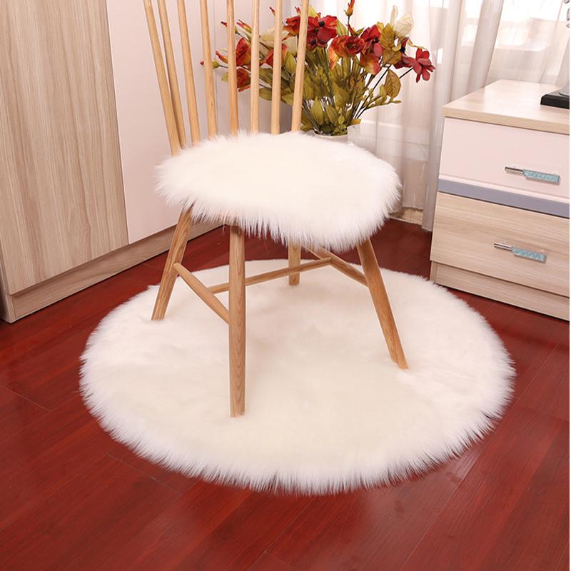 

ZDAAZV Round Soft Sheepskin Rug Long Hair Fluffy Area Rugs and Mat Faux Fur Wool Rug for Bedroom Decor White Modern Carpets, Red