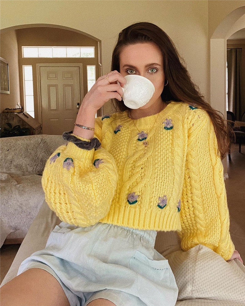 

2021 New Sweet Floral Applications Long-sleeve Lantern Short Sleeves Knitted or Crocheted Yellow Daffidol Sweaters ZGG2 EH77