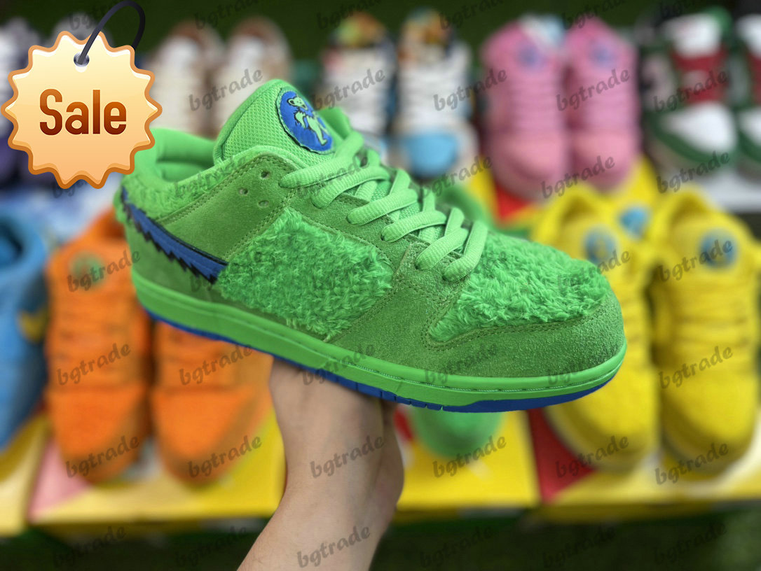 

2022 SB Low Pro x Grateful Dead Opti Yellow Designer Skateboard Shoes QS Green Yellow Blue Pink Three little dancing Bear Pack Trainers Sneakers