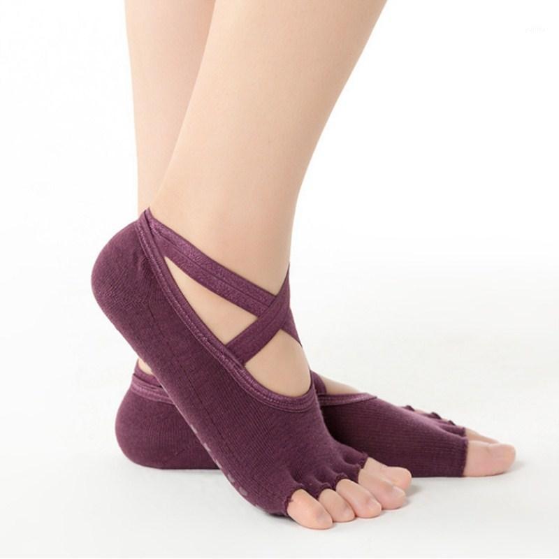 

Women Cross Anti-slip Yoga Socks Backless Silicone Non-slip Sock Ladies Ventilation Ballet Dance Gym Fitness Pilates Cotton Sock1, Beige c