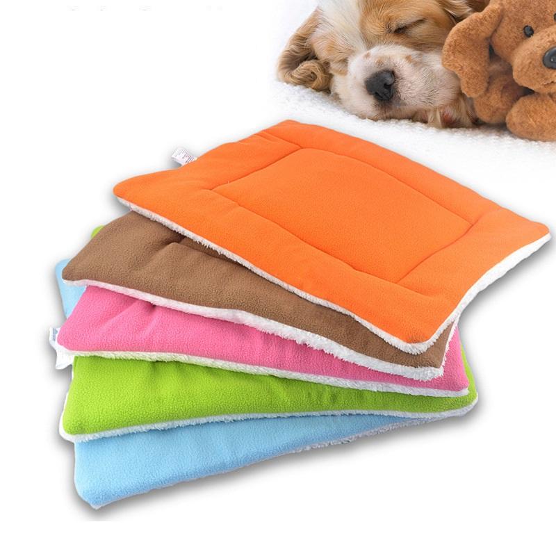 

Warm Pet litter pads dog winter MATS cats and rabbits hamster squirrels and other pets super soft toy mat
